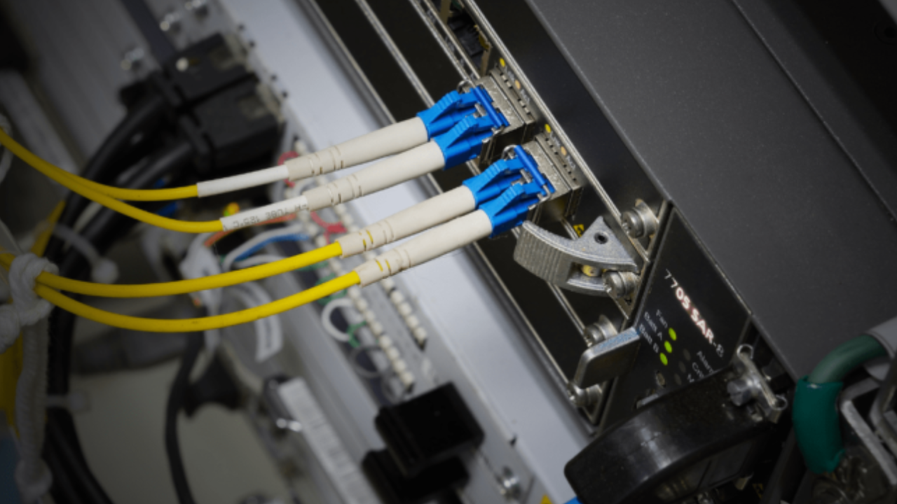 What Goods Do Suppliers of Fiber Optics