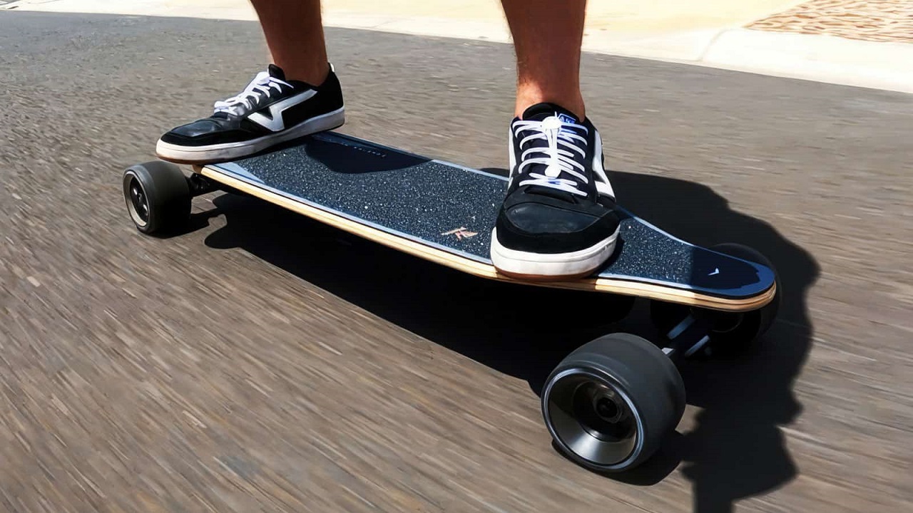 Guidelines for Safe Use of Electric Skateboards