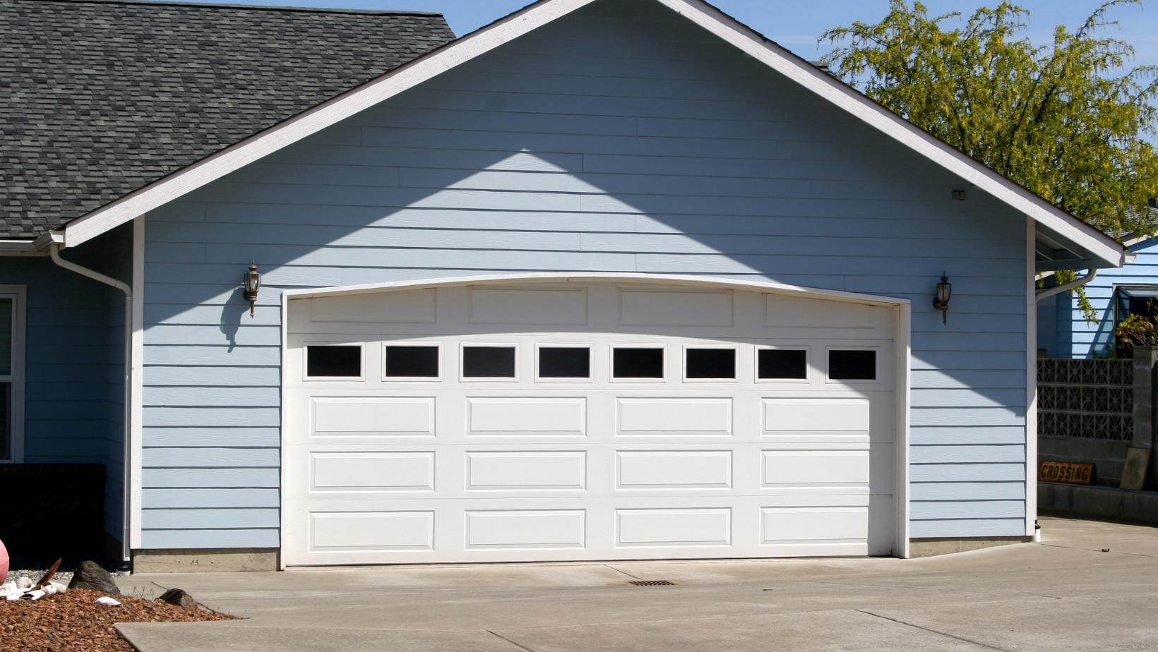 Reasons why you should get Windows in a garage