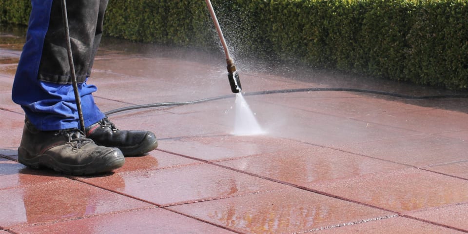 The Difference Between Electric Pressure Washer and Gas Power Washer