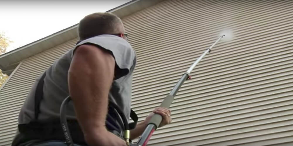 Should you choose a hot-water pressure washer or a cold one