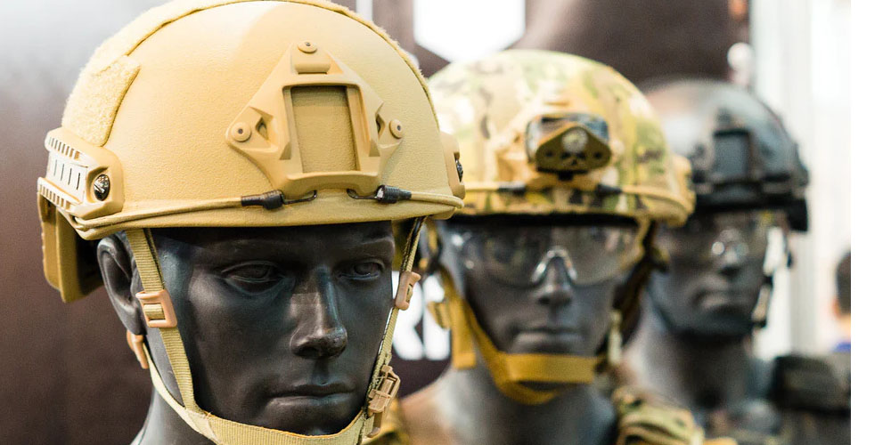 Why Consider A Tactical Full-Face Helmet