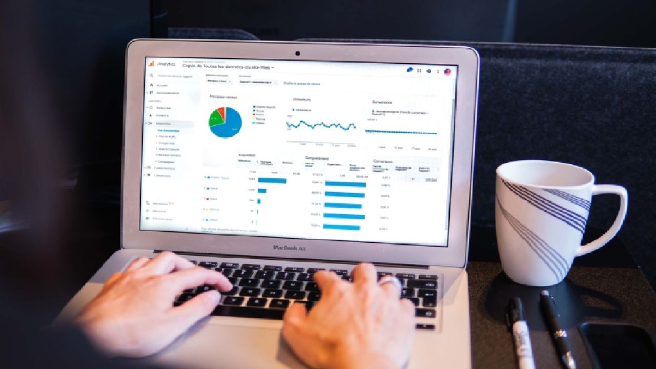 Unveiling the Top 60 Logistics Experts in the UK