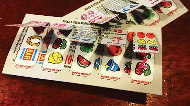 What is a pull tab ticket and its Types?