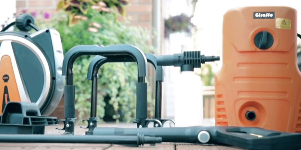 How To Use The Pressure Washing Machine To Unclog Your Drain