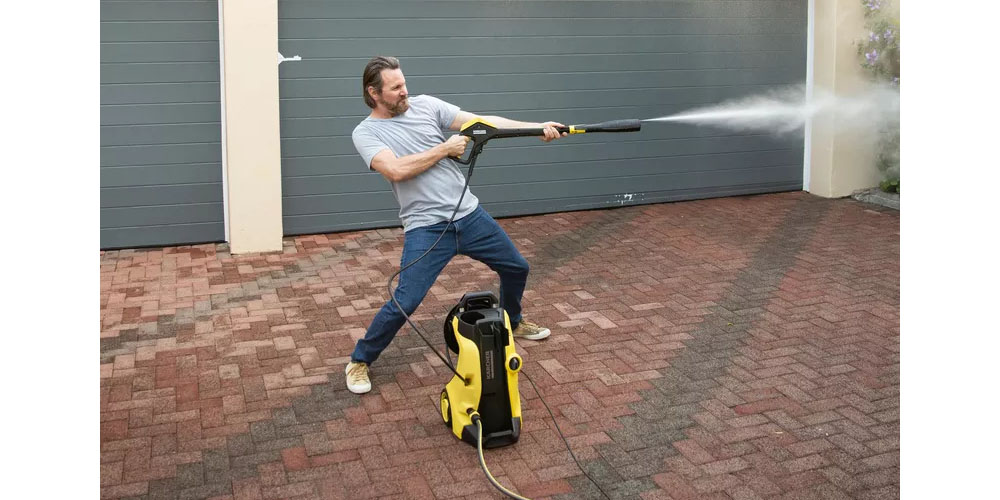 Factors That Affect The Longevity Of A Giraffe Tools Pressure Washer