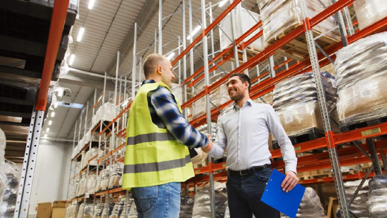 Factors Small Businesses Need to Consider to Spot Best Wholesale Suppliers
