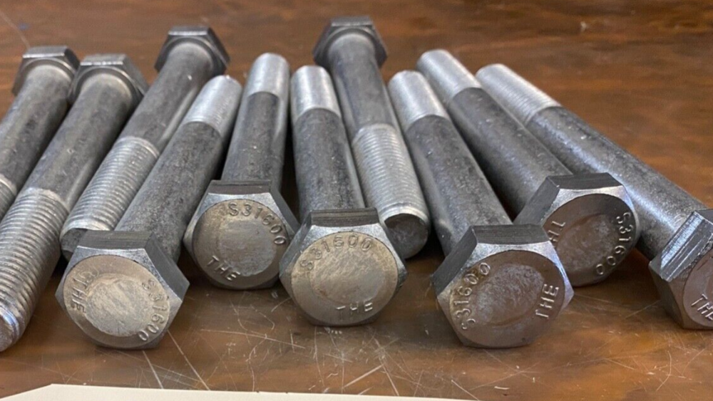 How Are Stainless Steel M8 Bolts Manufactured?