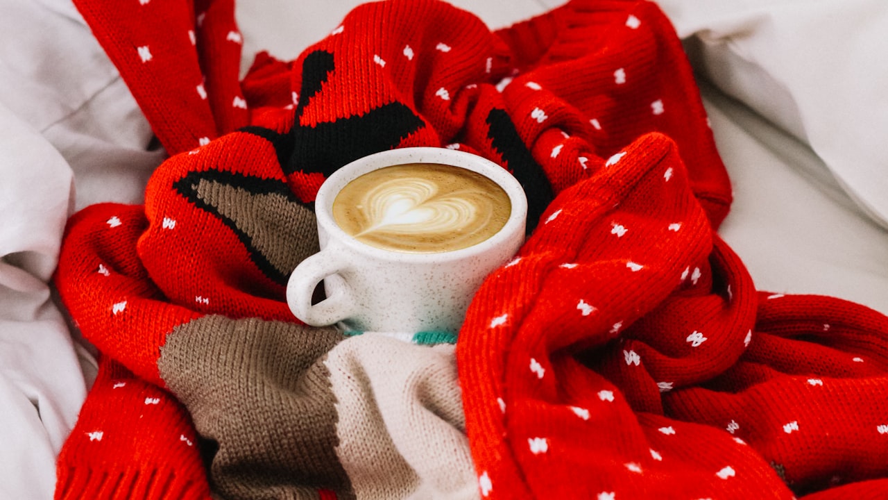 Stay Comfy and Stylish: Custom Throw Pillows for Every Occasion