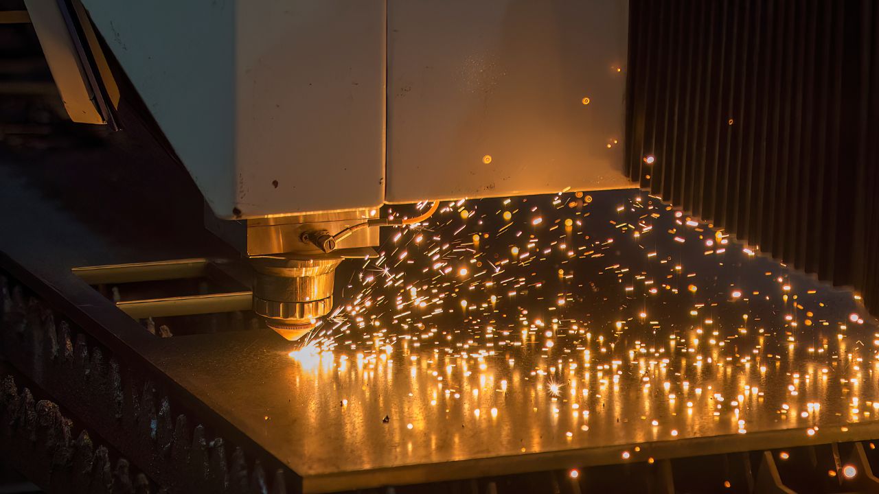 The Benefits of Combining Digital Graphics with Advanced Engraving Technology