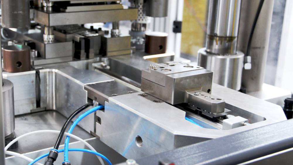 What Environmental Factors Are Related To Injection Molding Machines For Plastic?