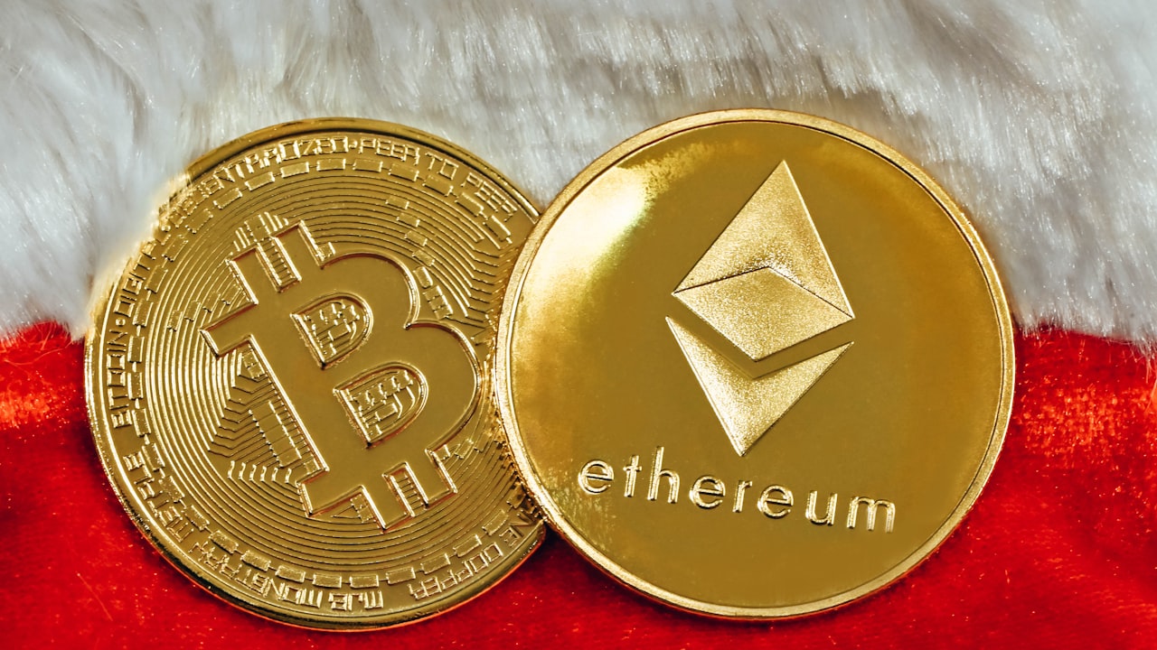 Mastering FIFA 24: How EA FC 24 Coins Can Help You Dominate the Field