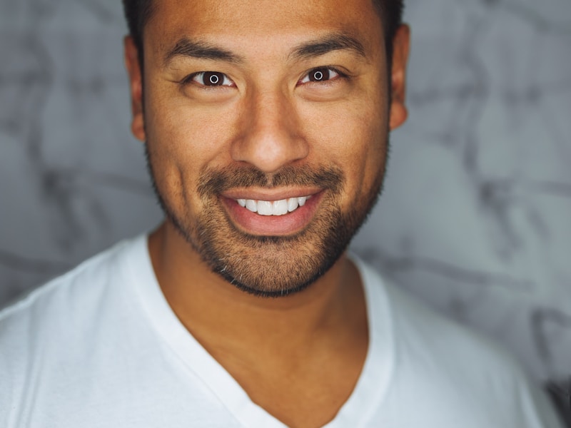 What are the Benefits of Working with Top Clothing Suppliers in China