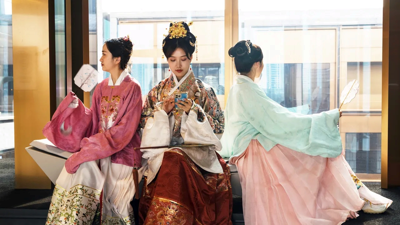 Hanfu for Everyday Wear: How to Style Traditional Attire Casually