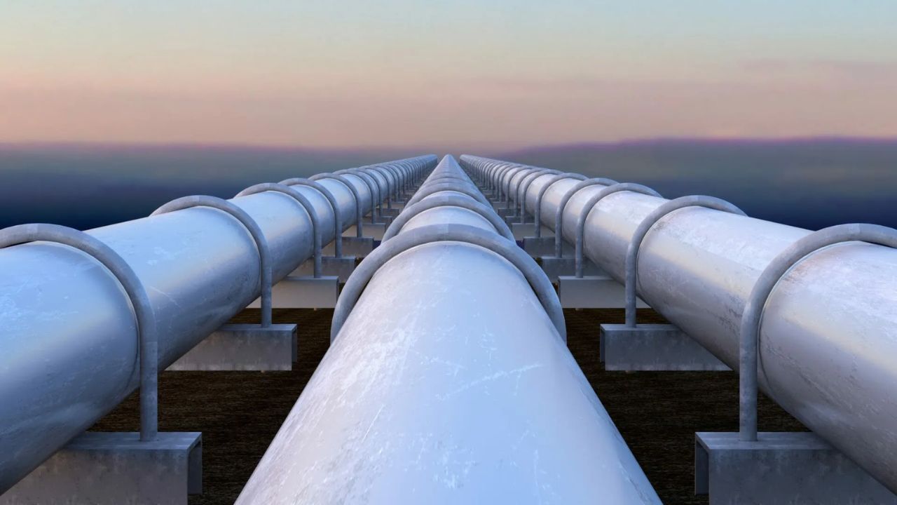 The Pros and Cons of Pipeline Transport in the Oil and Gas Sector