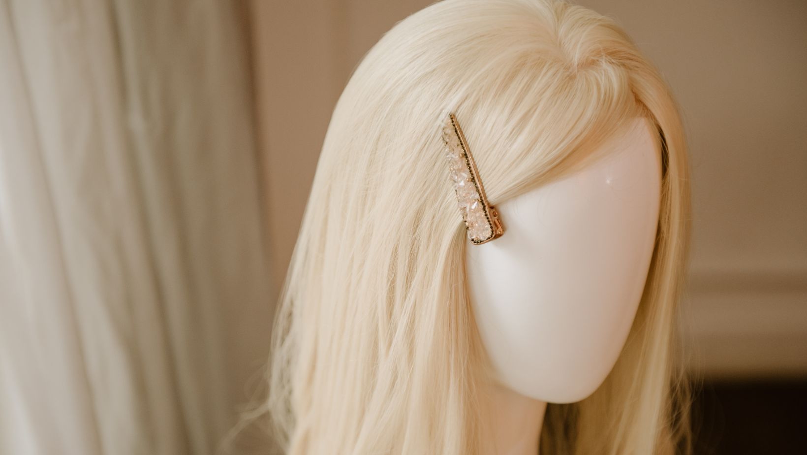 How to Style a Blonde Lace Frontal Wig