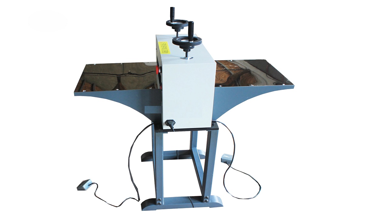 Explain The Uses Of A Flat Bed Die Cutting Machine