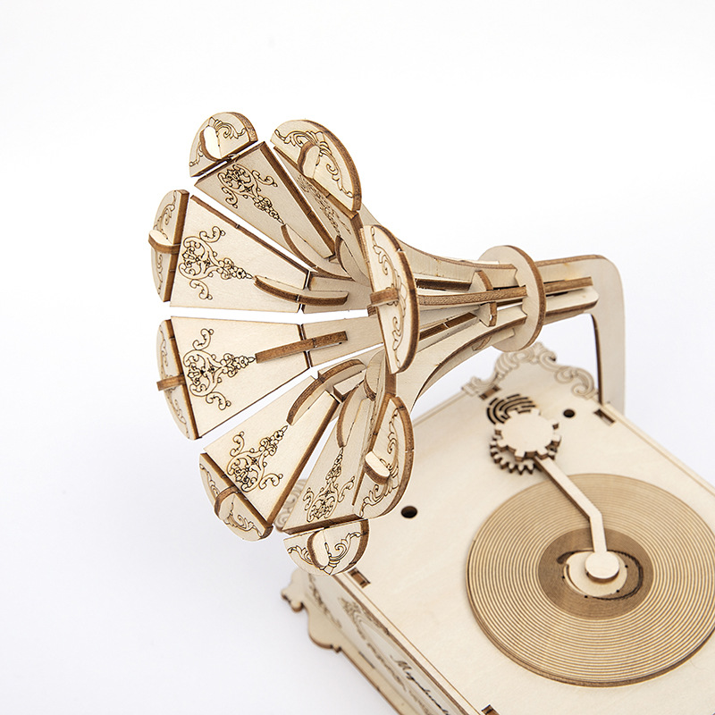 3D Wooden Puzzles vs. Flat Puzzles: Unveiling the Epic Showdown