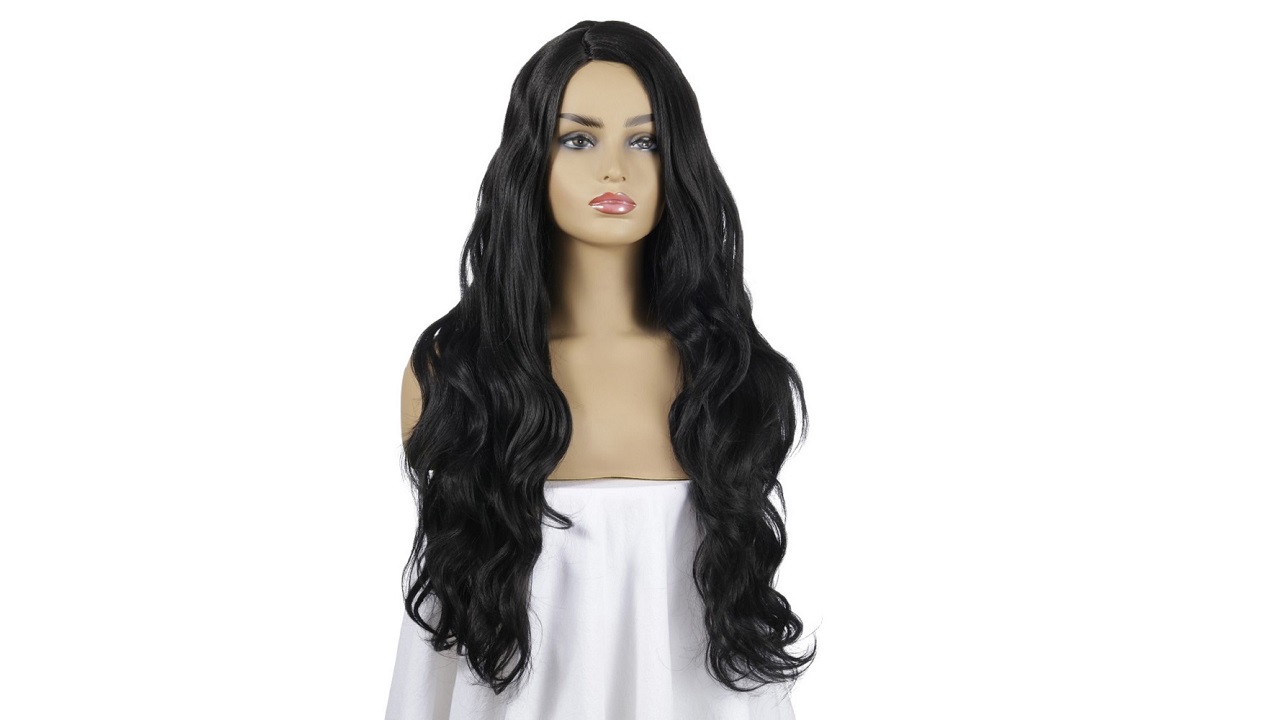 How to Embrace Long Hair Through Wigs?