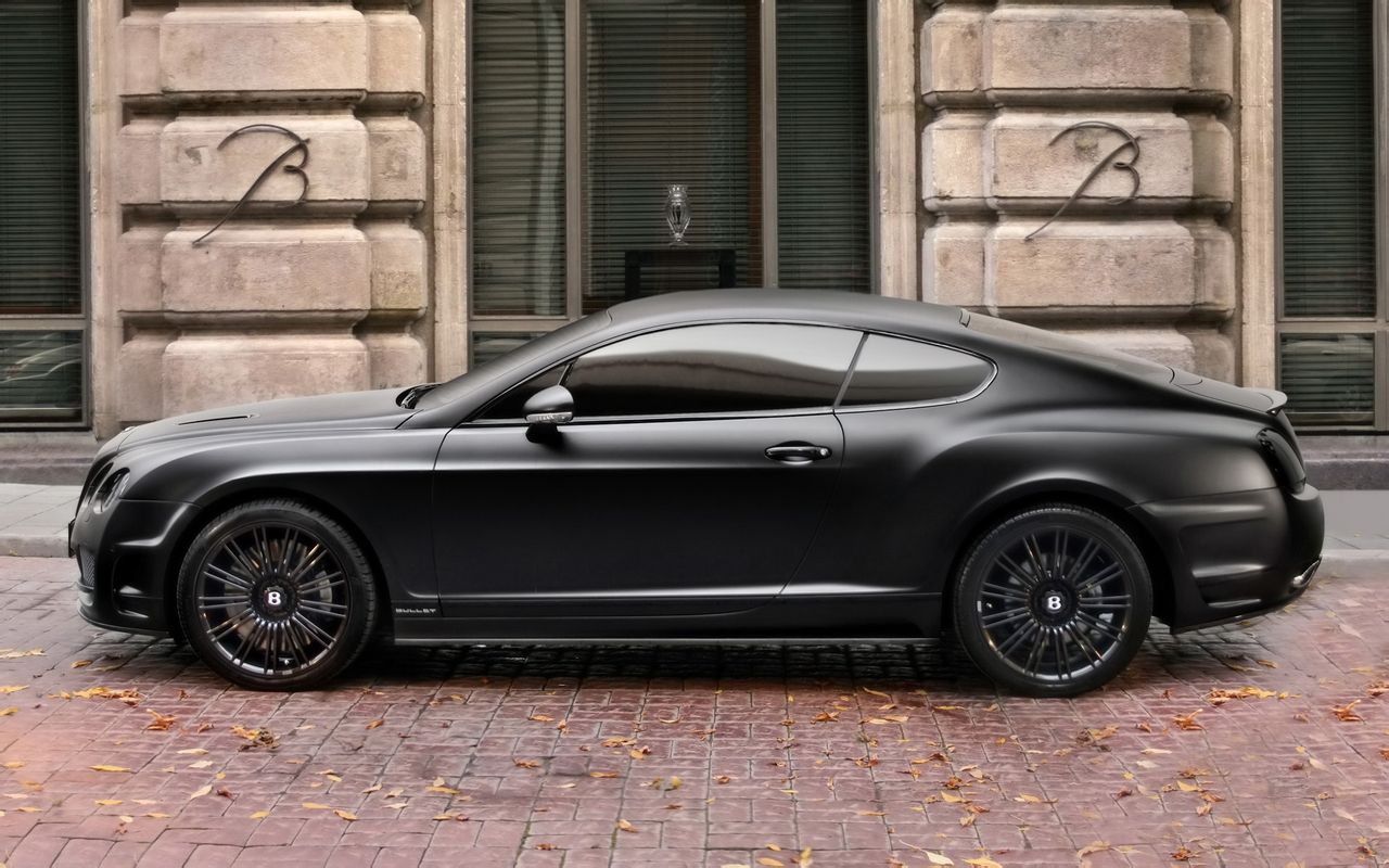 GT Racing: Grand Touring Races for High-Performance Sports Cars