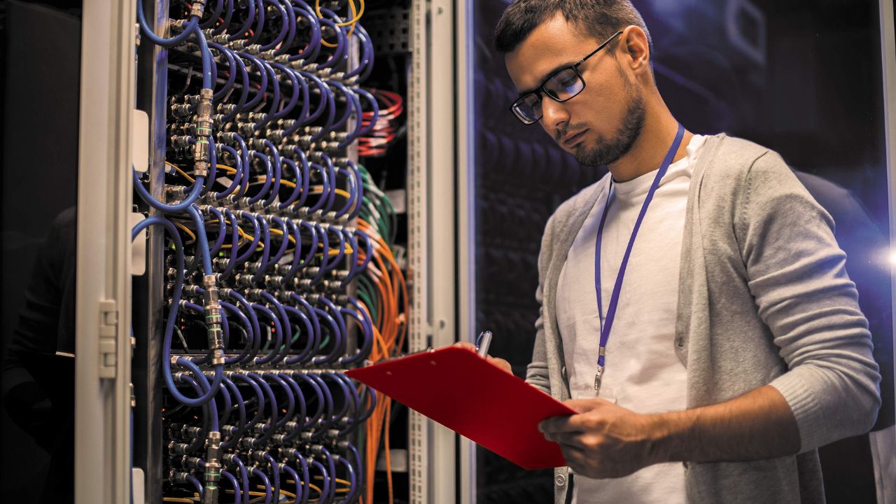 How Do Suntech IT Cabinets Compare to Other Manufacturers?