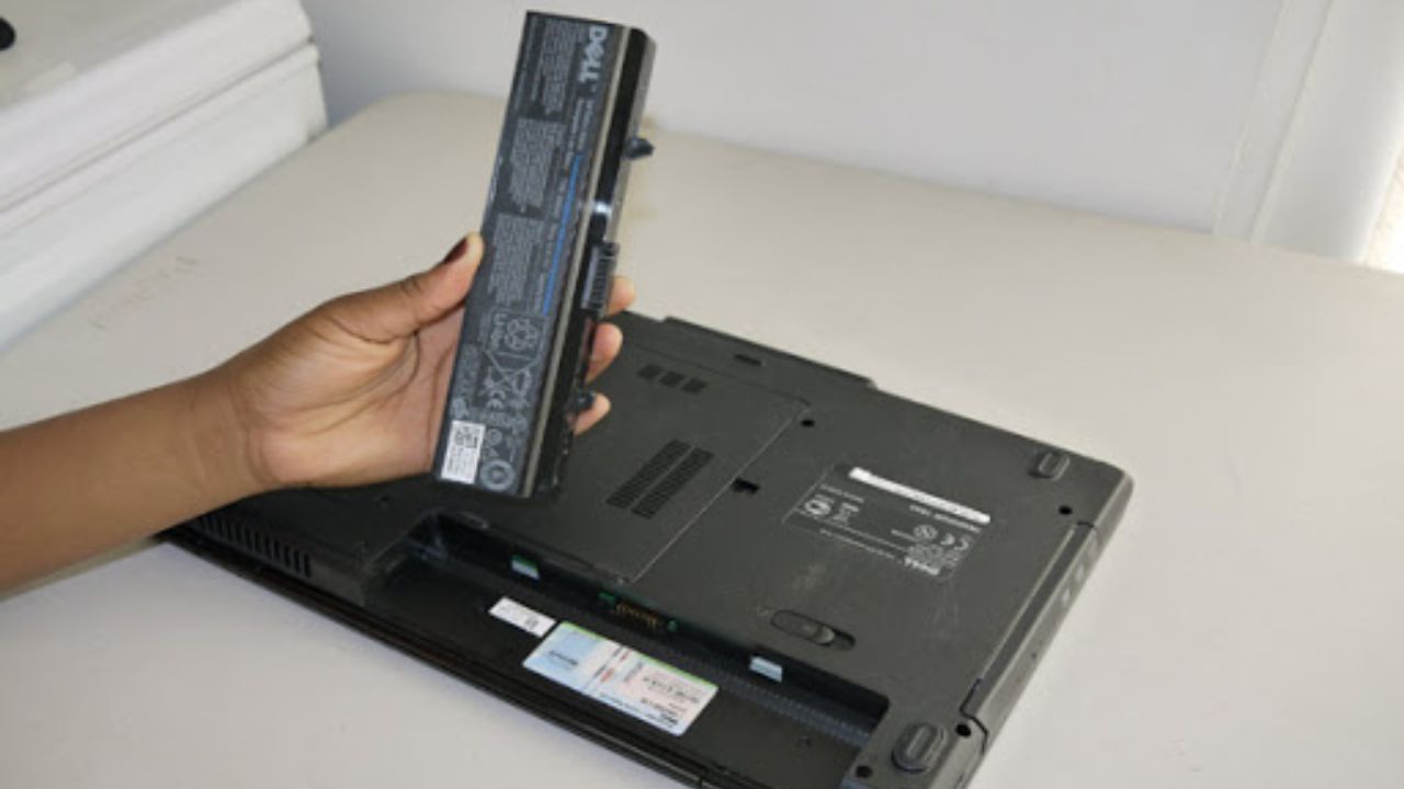 What Is the Average Lifetime of Fujitsu Laptop Batteries?
