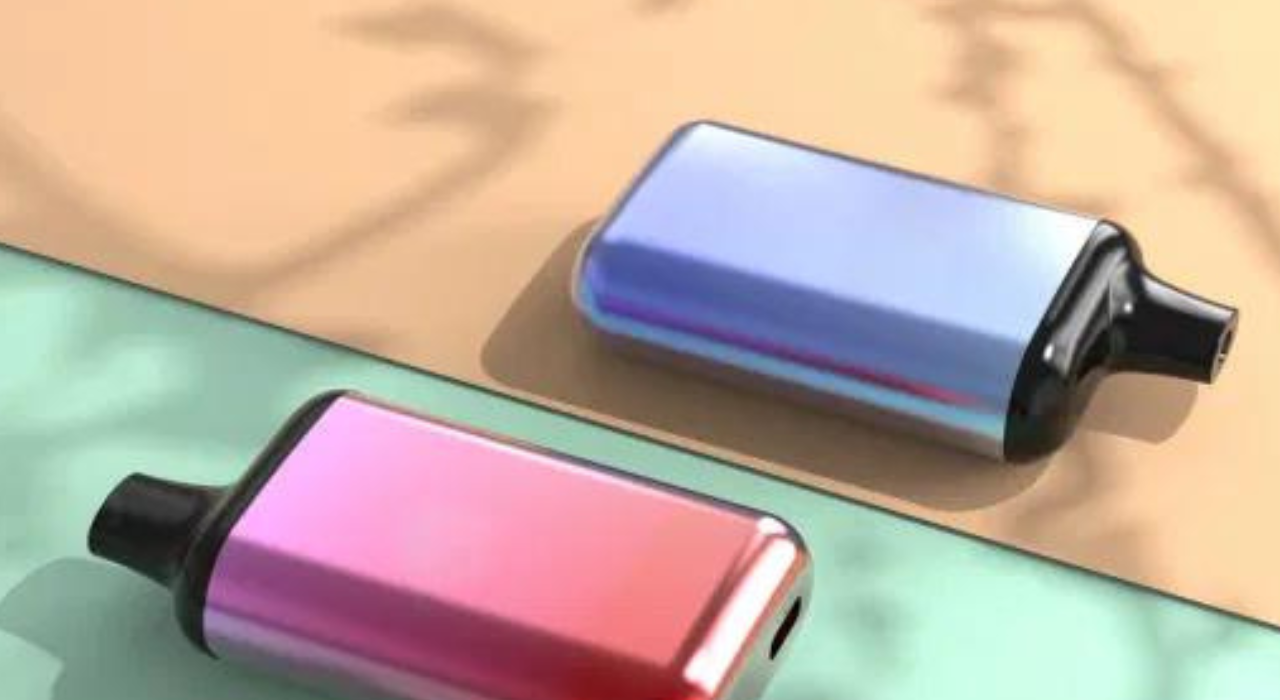 How long does a Fume Unlimited device typically last?