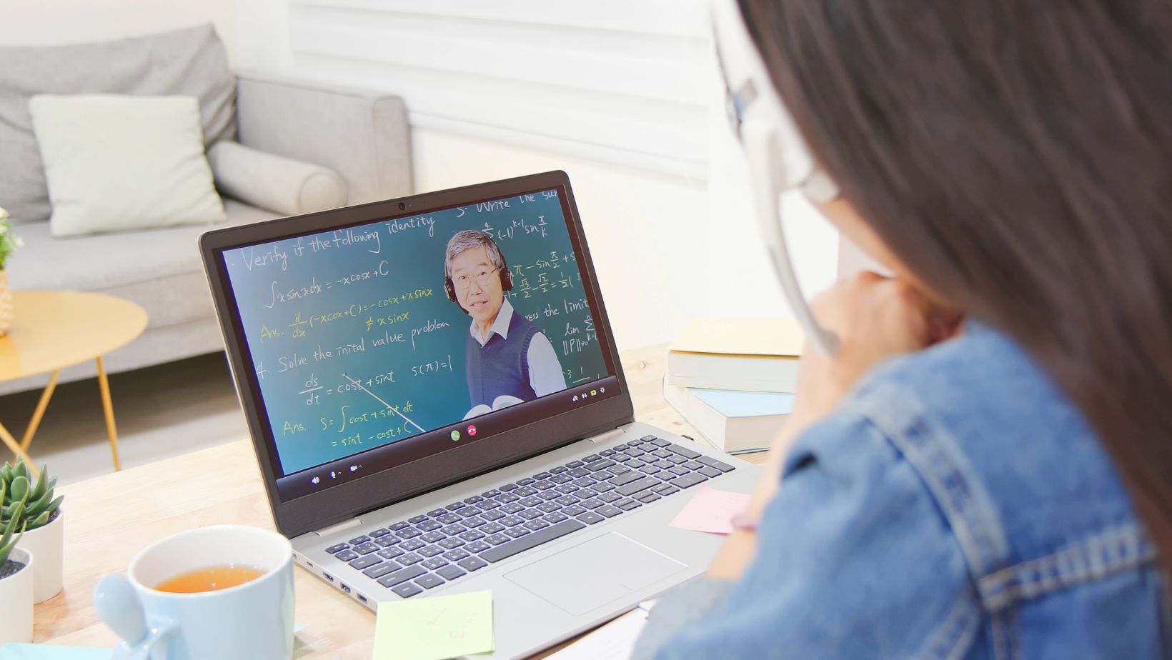 5 Ways Maths Problem-Solving Websites Can Assist You in Understanding Maths