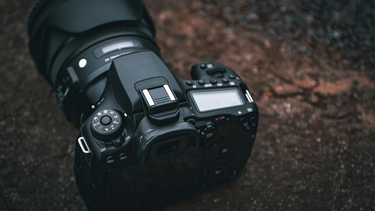 The Ultimate Guide to Selecting the Right Digital Camera Battery