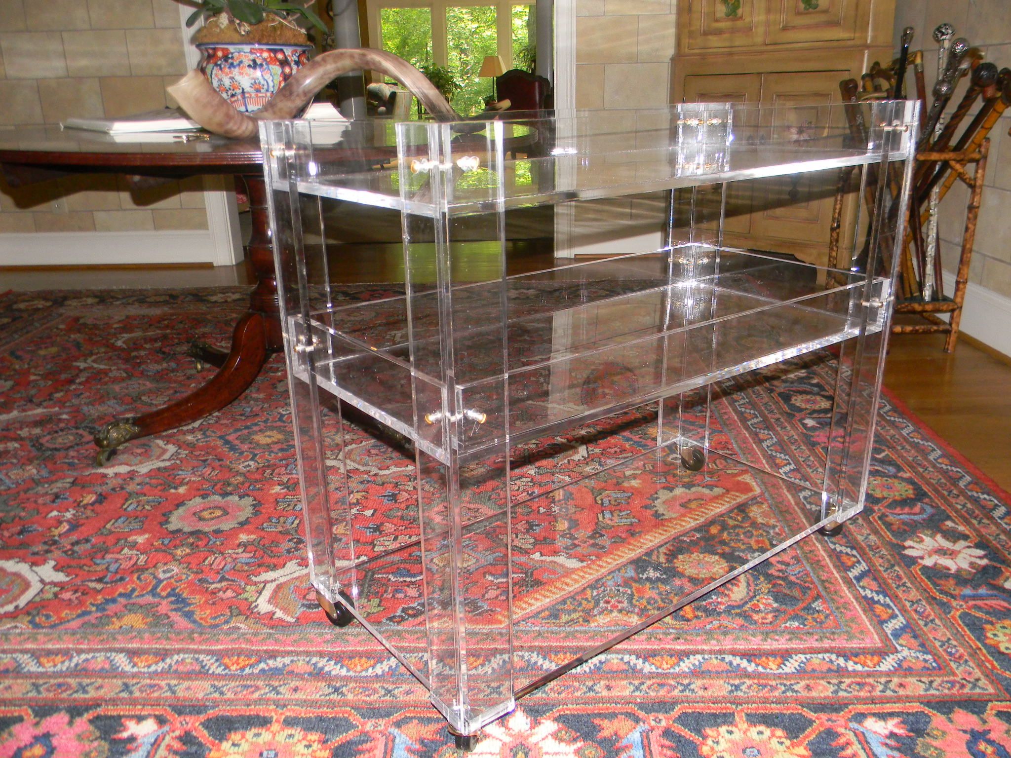 How To Spice Up With Clear Acrylic Trays