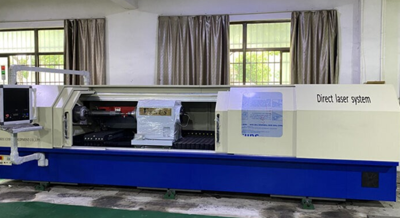 Which Safety Measures Are Required When Using a Gravure Laser to Engrave Metal?