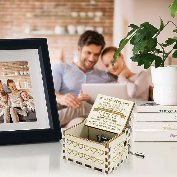 How to Operate a Wooden Music Box?