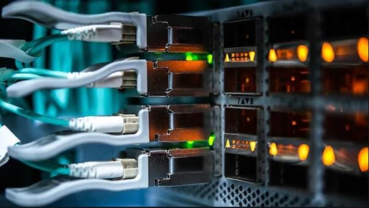 The Rise of 400G Optical Transceivers