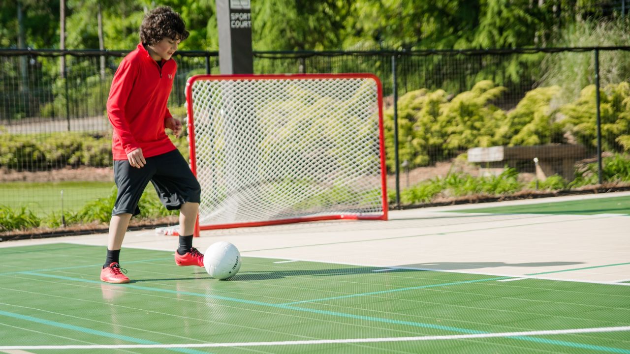 How Can You Build a High-Quality Futsal Court on a Budget with ZSFloor Tech?