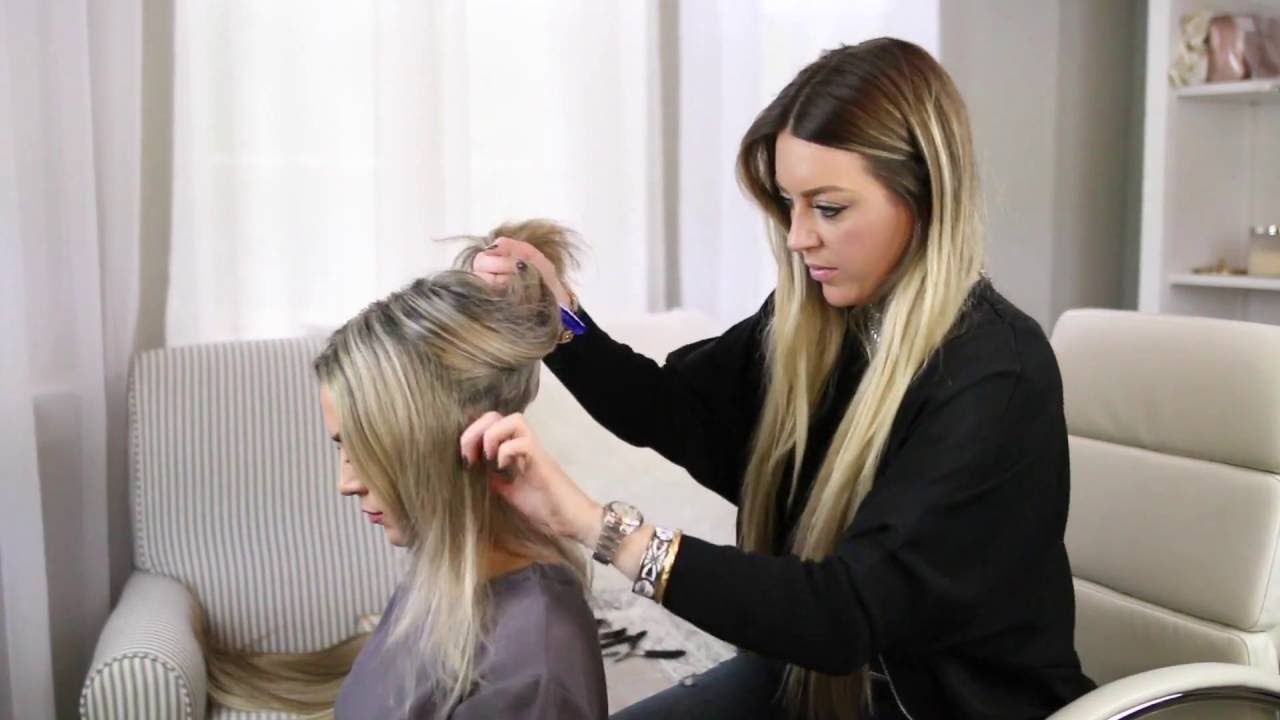 The Benefits of Choosing Hand-Tied Weft Hair Extensions