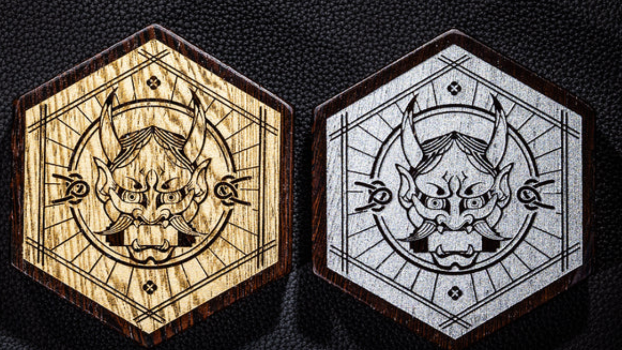 What Are the Fundamental Parts of a D&D Dice Box?