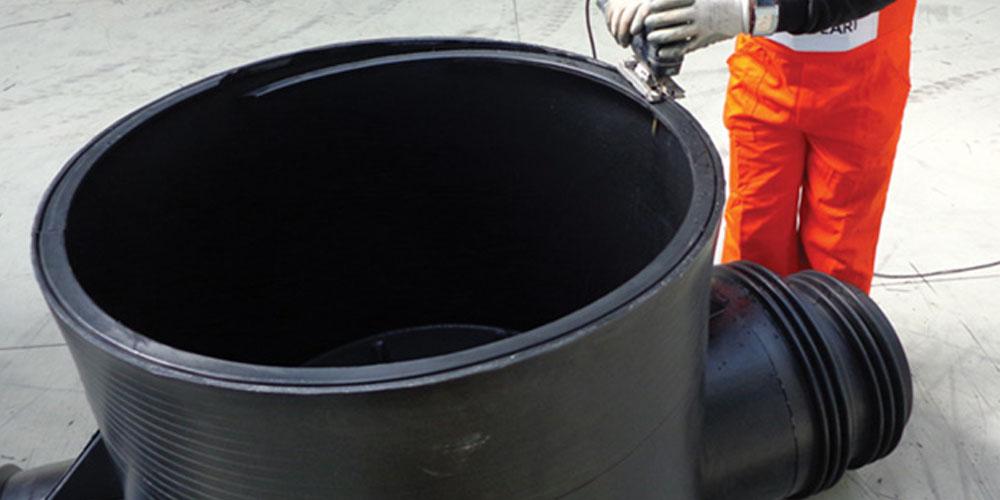 What Are The Specifications And Motives Of A Plastic Inspection Chamber?