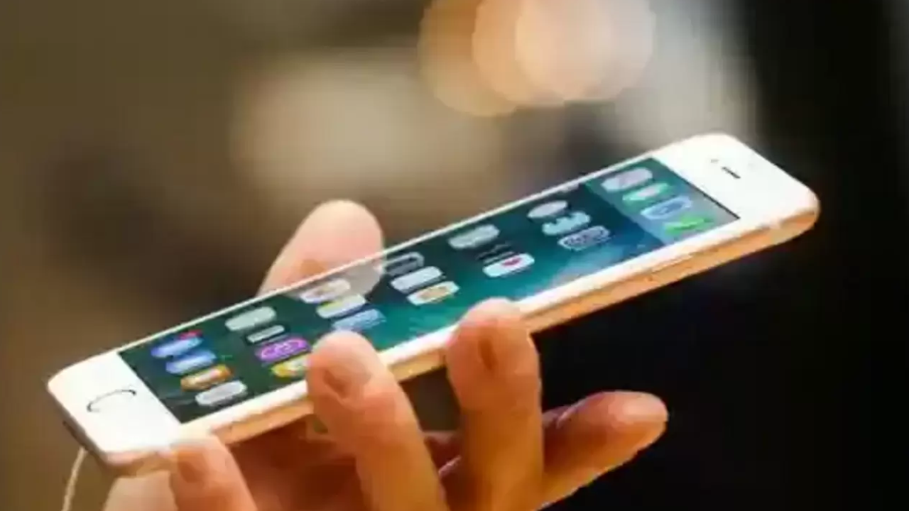 Why Do Apple And Carriers Want Your Old iPhone?