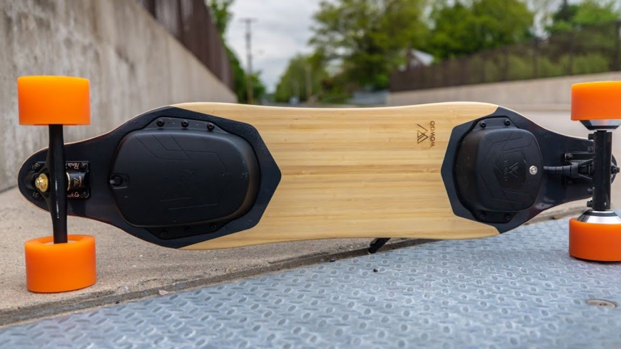 How Can You Explain The Value of Safety Equipment for Electric Skateboarders?