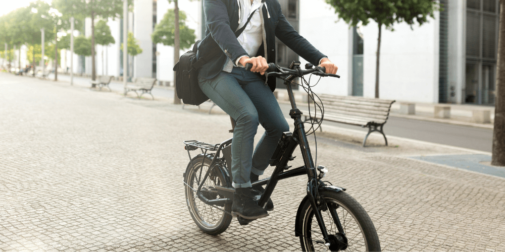 Off-Road Bike for Long-Distance Exploration: Tips and Tricks