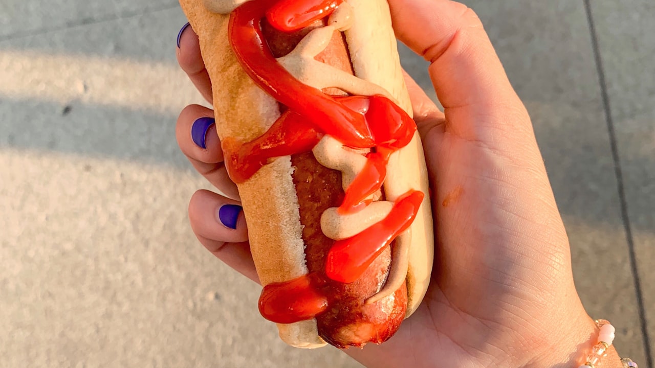 How to Choose the Right Hotdog Boxes for Your Business?