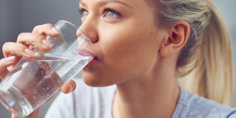 Drink Up for Better Hair: Easy Tips for Healthy, Hydrated Locks