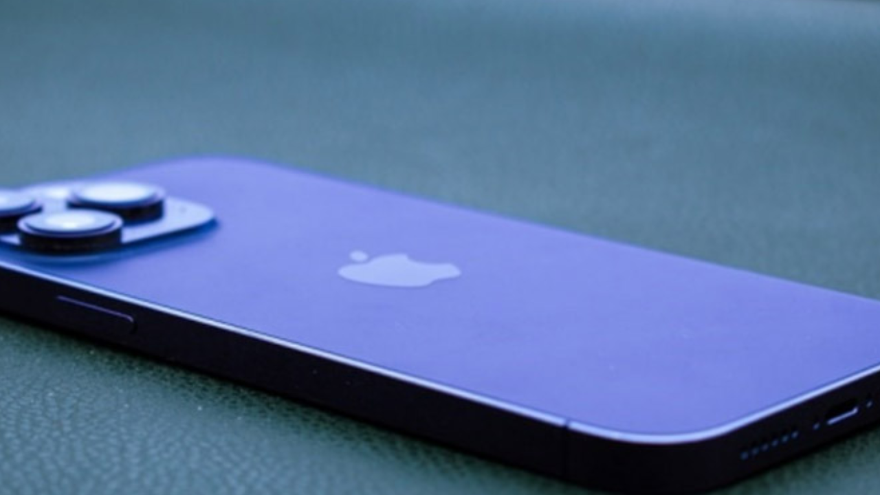 What Benefits Do Consumers Gain from Trading in Their Old iPhones Through Telideas?