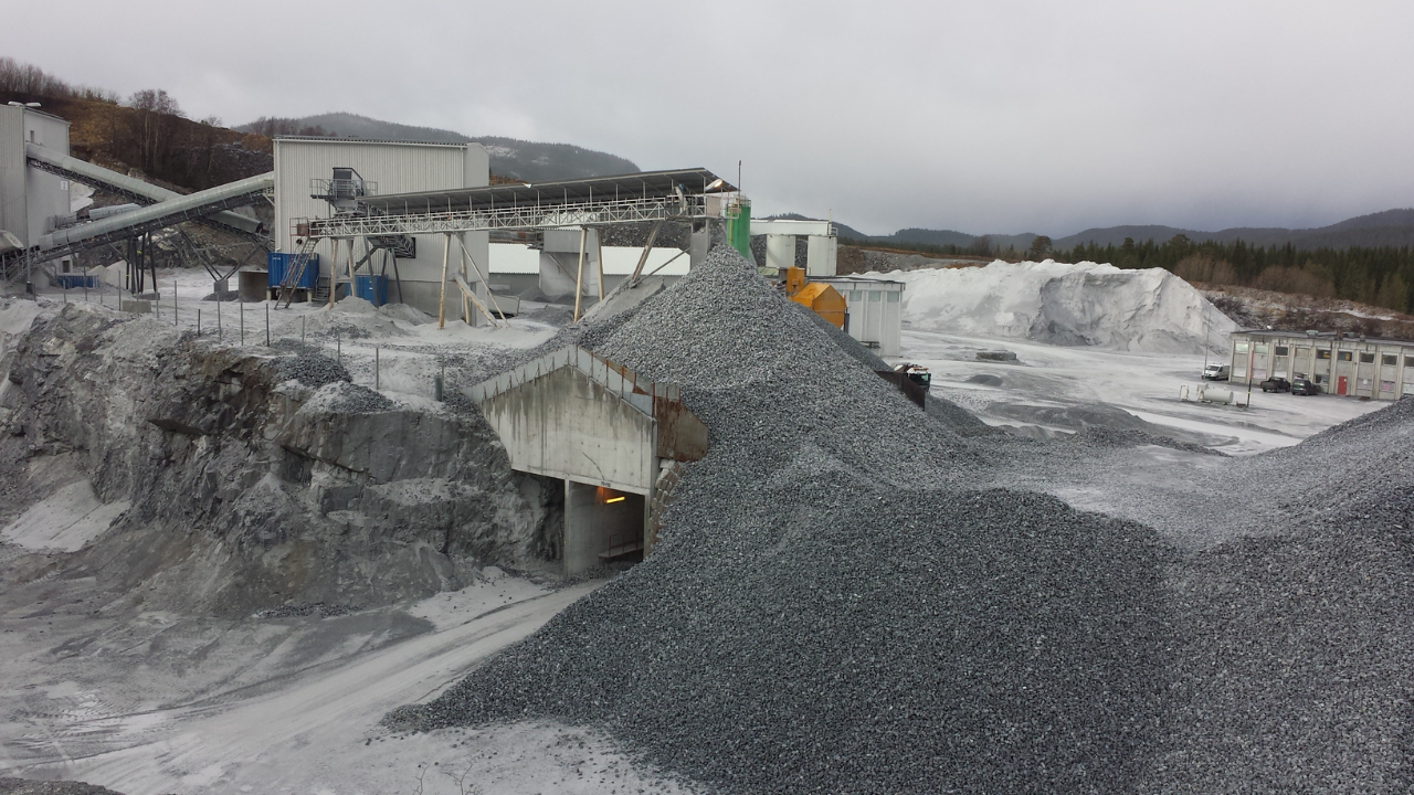 Limestone Processing – The Role of in Cement Manufacturing