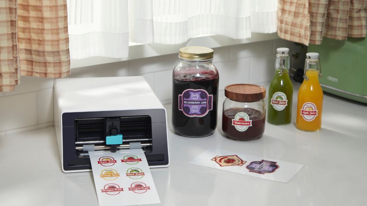 Why Liene PixCut S1 Is the Best Gift to Creative Friends