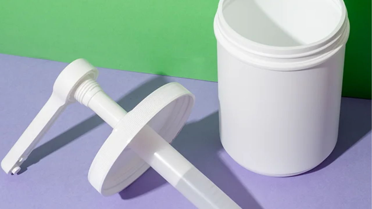 How Does Packaging Help Prevent Contamination of Skin Care Products?