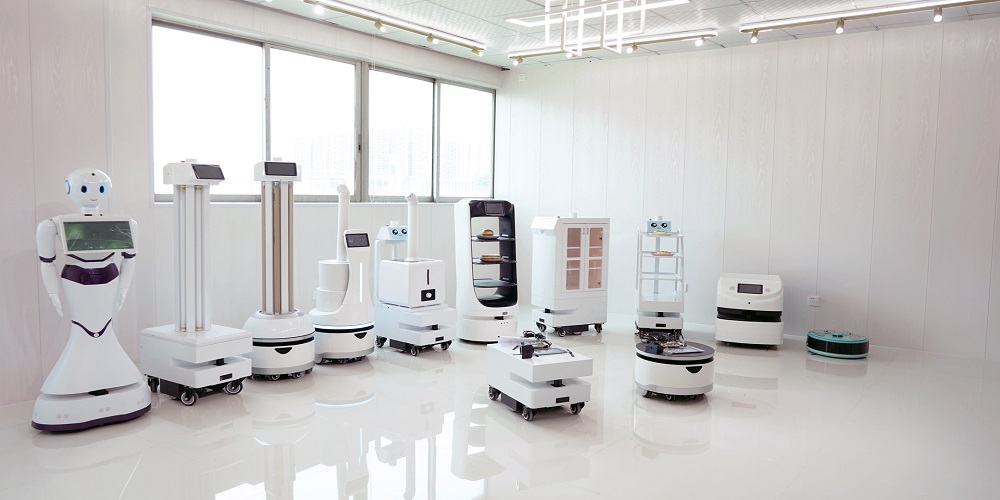 What are the key considerations for building the perfect robot chassis?