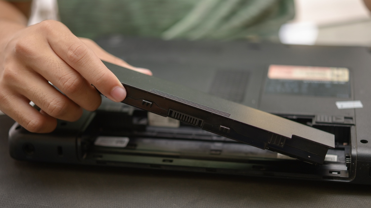 Power Your Laptop with Confidence – Only at Batterieprofessionnel