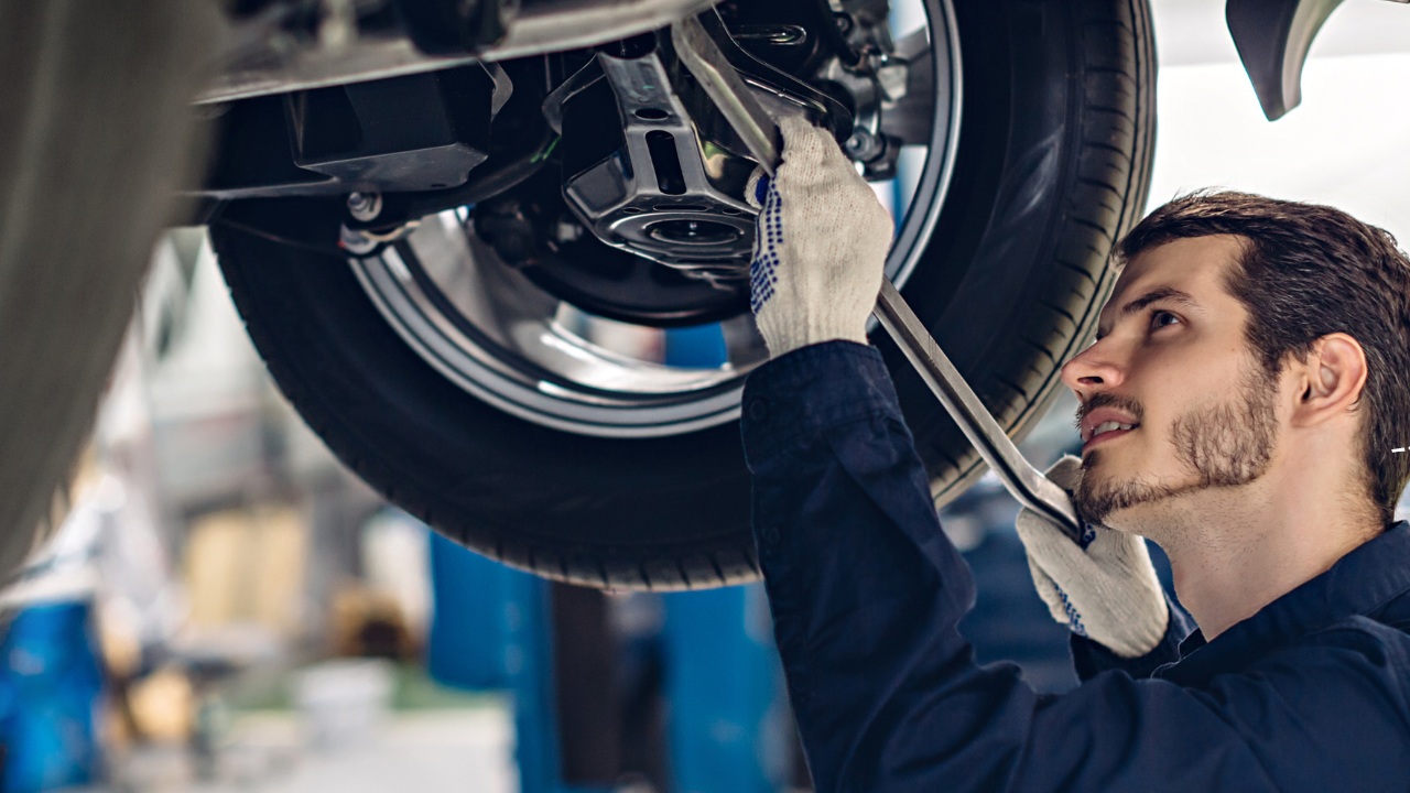 A Comprehensive Guide to New Energy Vehicles and Forge Car Parts: Driving Sustainability and Performance