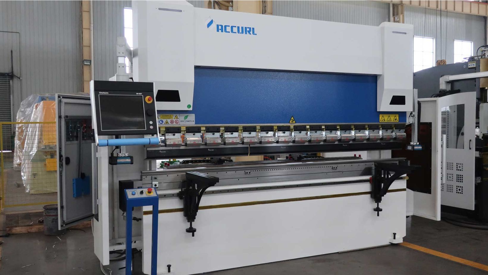 Everything You Need to Know About Press Brake Bending Machines